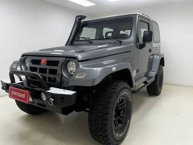 Carro Troller T4 2012 3.0 Desert Storm