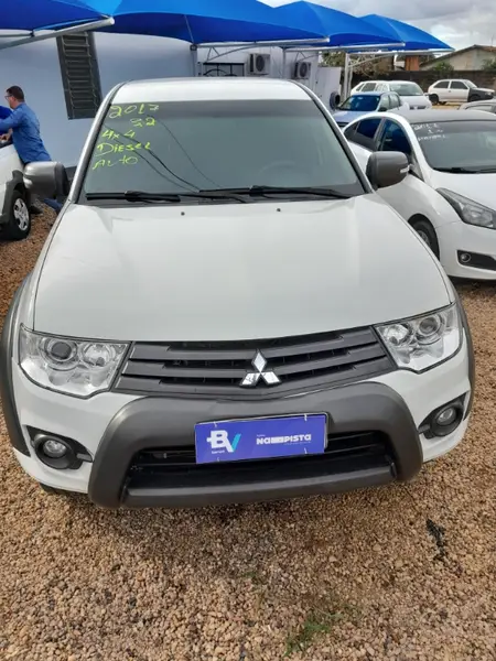 Carro Mitsubishi L200 Triton Sport 2017 3.2 DID-H HPE 4WD (Aut)