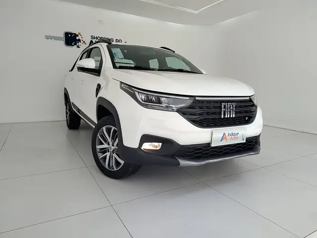 Carro Fiat Strada 2023 Volcano 1.3 CD (Flex)