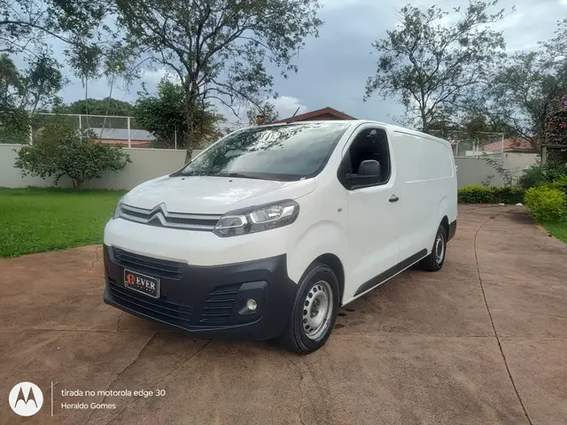 Carro Citroën Jumpy 2022 Furgão Pack 1.6 TD