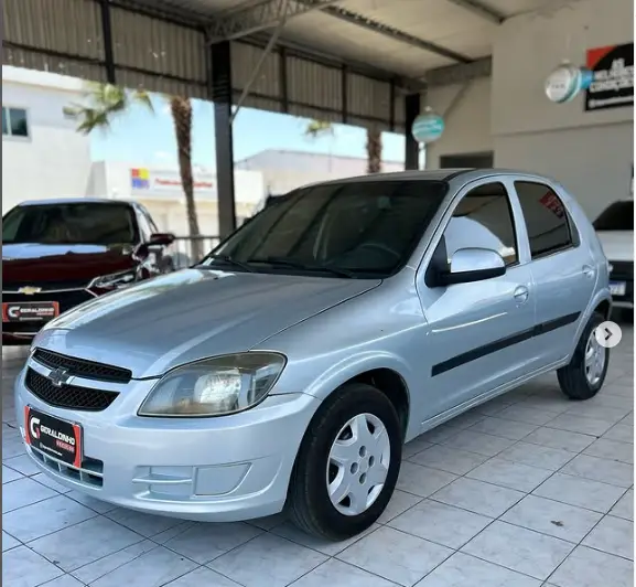 Carro Chevrolet Celta 2012 LT 1.0 (Flex)
