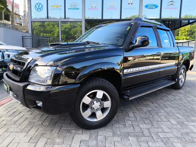 Carro Chevrolet S10 Cabine Dupla 2011 S10 Executive 4x2 2.4 (Flex) (Cab Dupla)