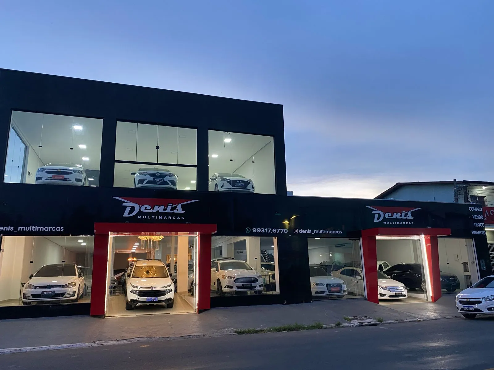 Fachada da loja Denis Multimarcas  - Canoas - RS