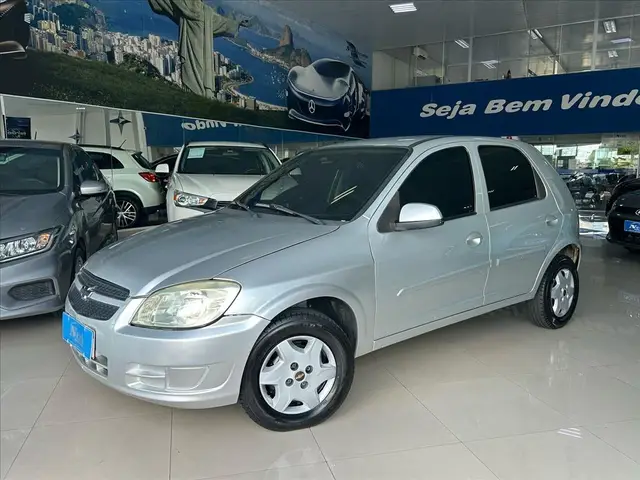 Carro Chevrolet Celta 2013 LT 1.0 (Flex)