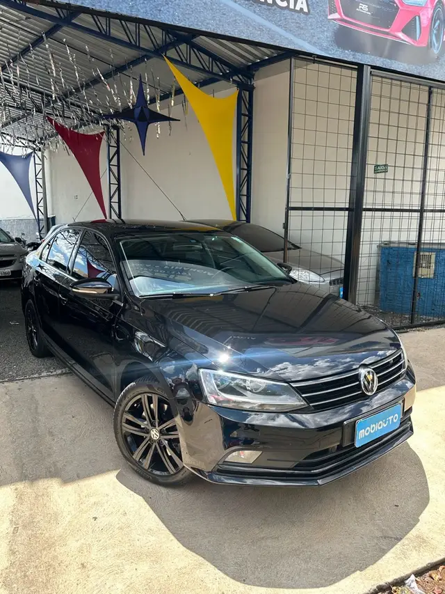 Carro Volkswagen Jetta 2015 2.0 TSI Highline DSG