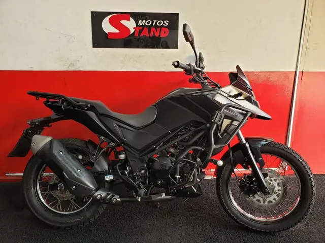 Carro Dafra NH 2024 300