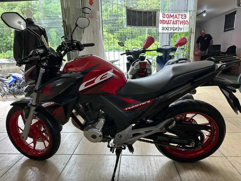 Honda CB 250F Twister (ABS)