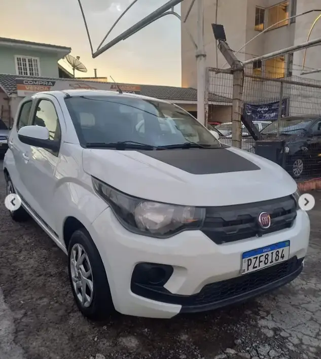 Carro Fiat Mobi 2017 FireFly Drive 1.0 (Flex)