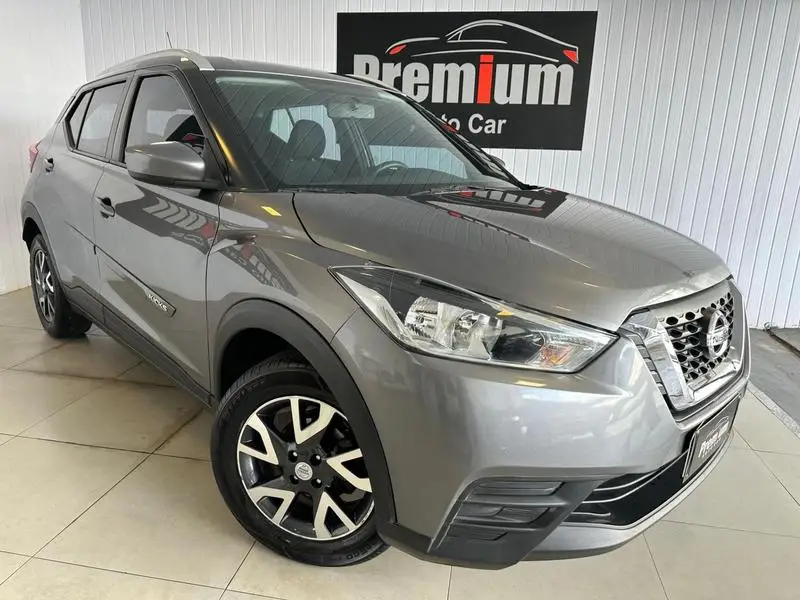 Nissan Kicks 1.6 S (Flex)