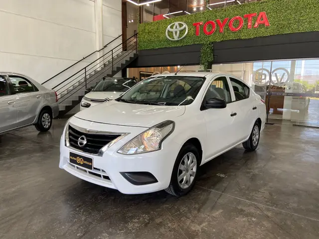Carro Nissan Versa 2021 1.6 16V V-Drive Special Edition CVT (Flex)