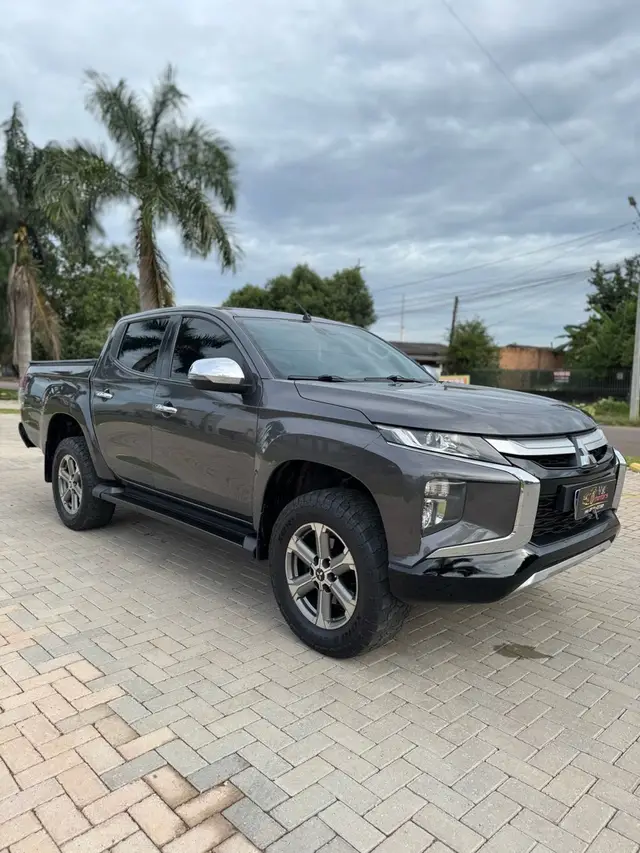 Carro Mitsubishi L200 Triton Sport 2021 Sport 2.4 DID-H HPE 4WD (Aut)