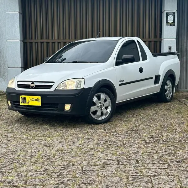 Chevrolet Montana Conquest 1.4 (Flex)