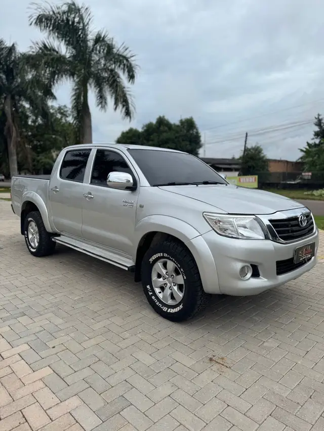 Carro Toyota Hilux Cabine Dupla 2012 Hilux 2.7 SR CD 4x2 (Flex) (Aut)