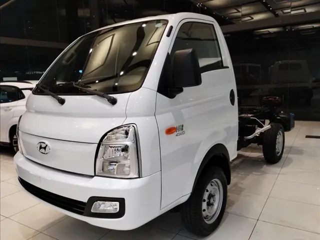 Carro Hyundai HR 2025 2.5 4WD Diesel