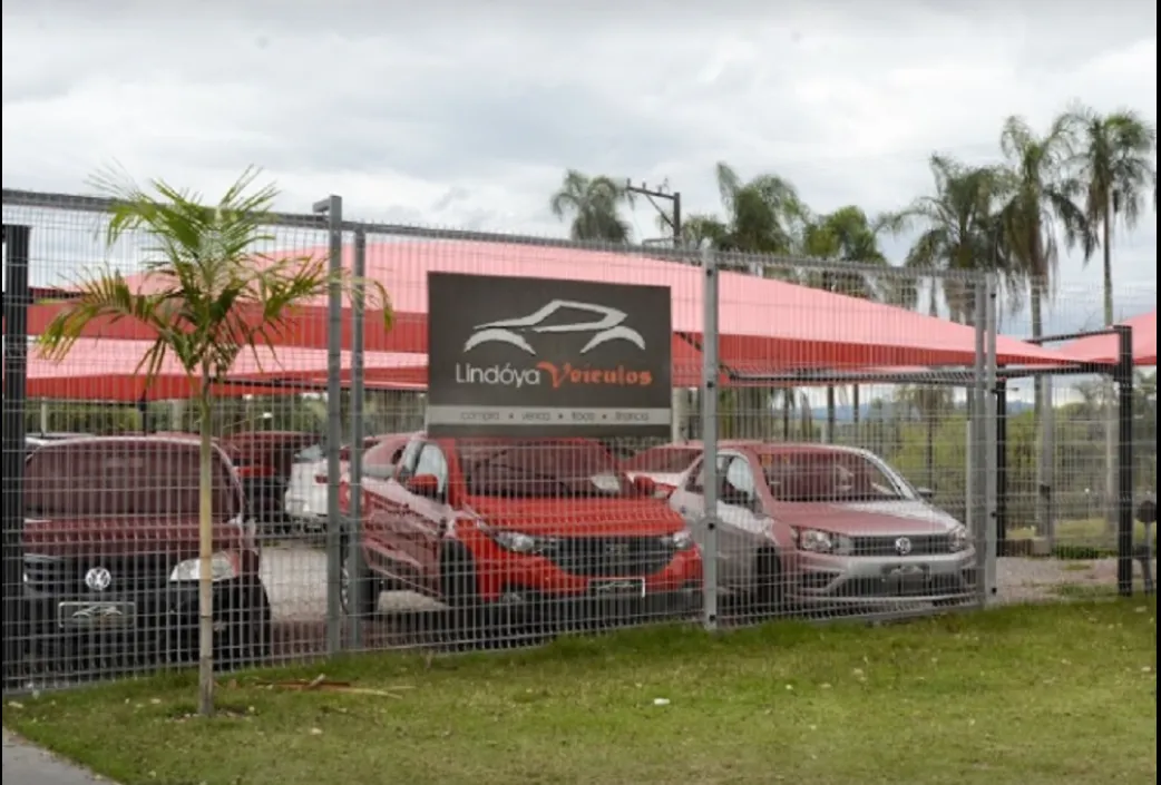 Fachada da loja Lindoya Veículos - Bragança Paulista - SP