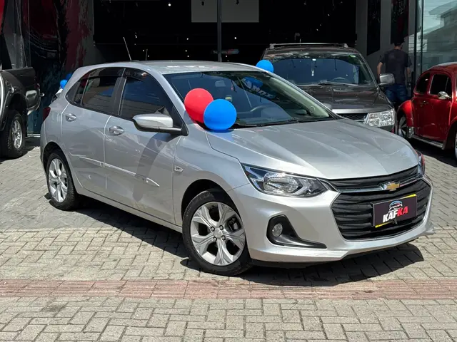 Carro Chevrolet Onix 2023 LTZ 1.0 Turbo (Aut.)
