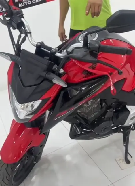 Moto Honda CB 300F Twister 2023 (ABS)