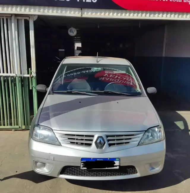 Carro Renault Logan 2013 Authentique 1.0 16V (flex)