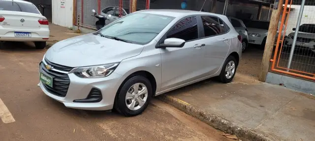 Carro Chevrolet Onix 2021 1.0 (Flex)