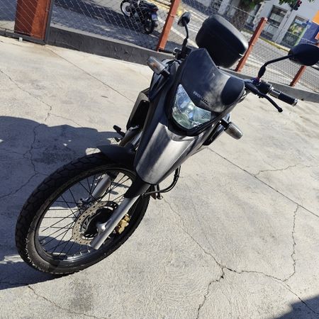 XRE300 (Flex)