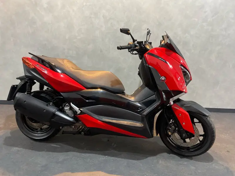 Yamaha XMax ABS