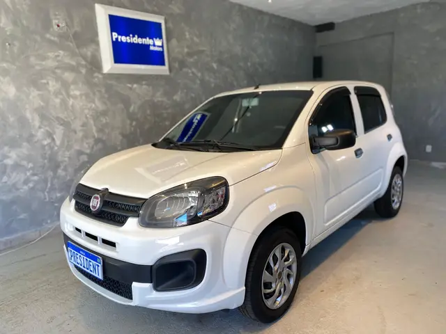 Carro Fiat Uno 2019 Attractive 1.0 8V (Flex) 4p