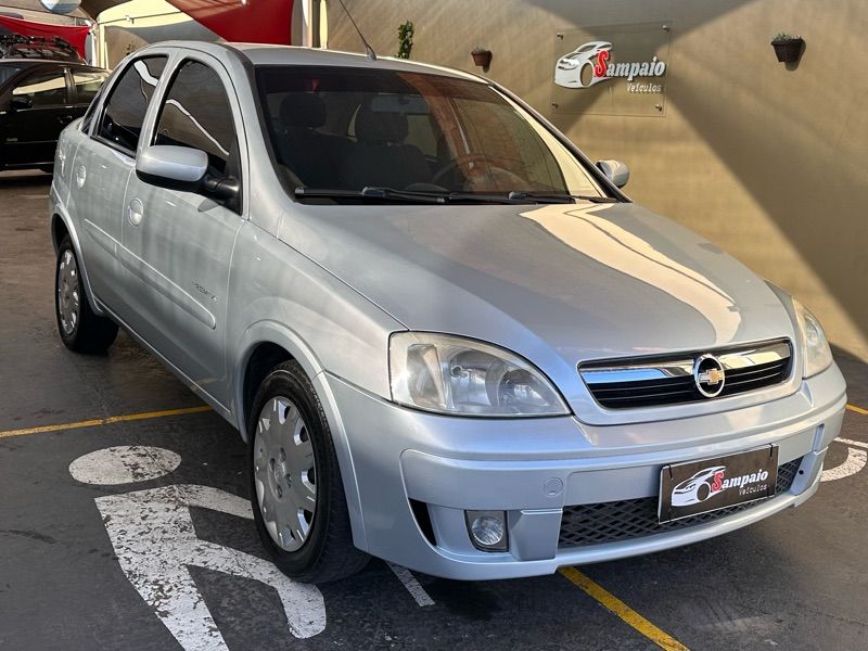 Chevrolet Corsa Sedan