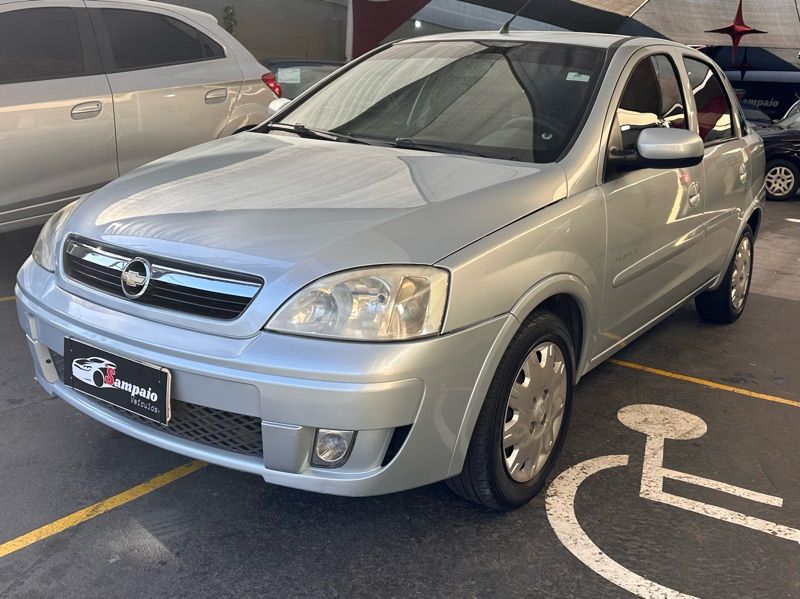 Chevrolet Corsa Sedan