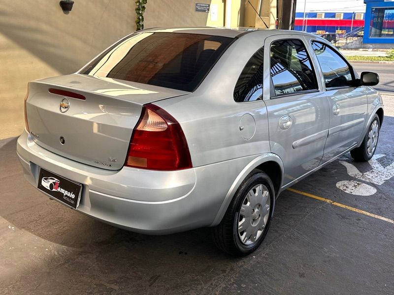 Chevrolet Corsa Sedan
