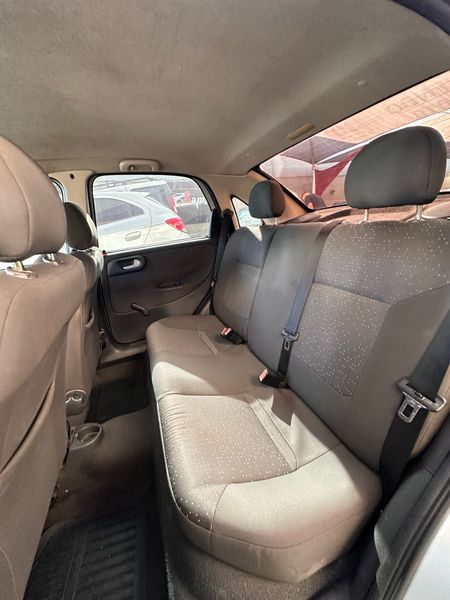 Corsa Sedan Premium 1.4 (Flex)
