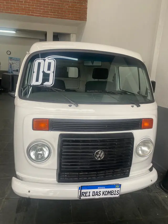 Carro Volkswagen Kombi Furgão 2009 Kombi Furgao 1.4 (Flex)