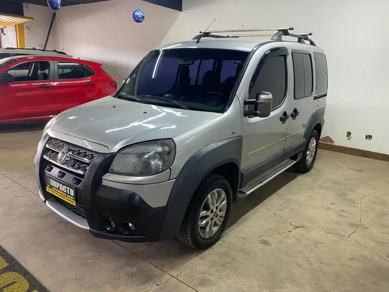 Fiat Doblò Adventure 1.8 16V (Flex)