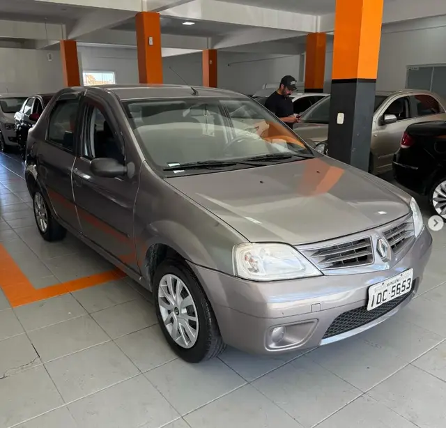 Carro Renault Logan 2008 Expression 1.0 16V (flex)