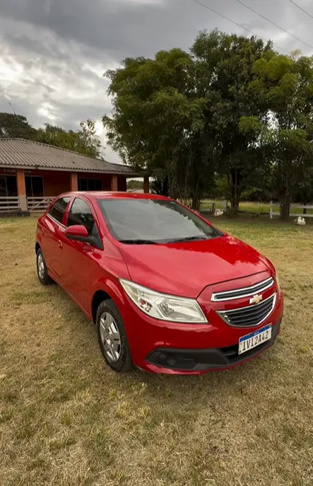 Carro Chevrolet Onix 2014 1.0 LT SPE/4