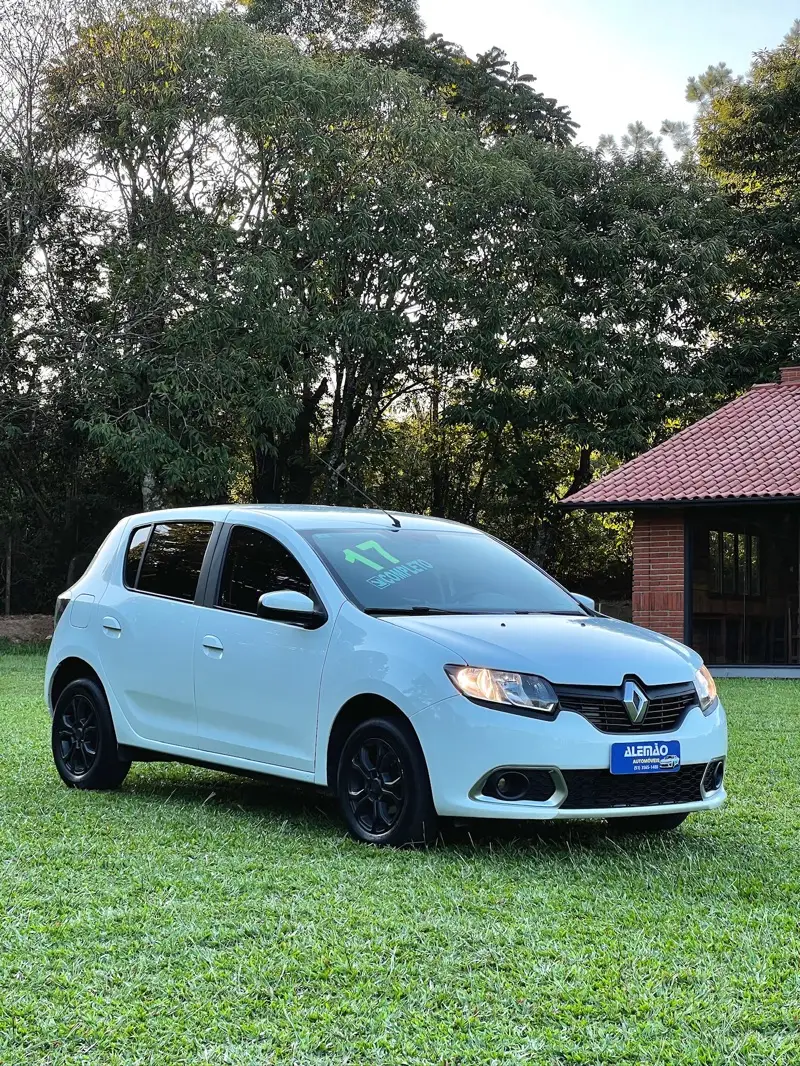 Renault Sandero Authentique 1.0 12V SCe (Flex)