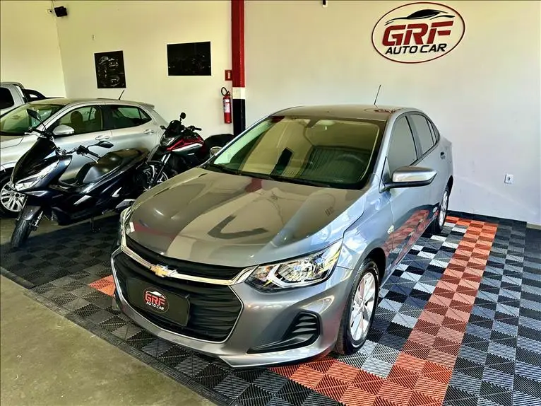 Chevrolet Onix Plus LT 1.0
