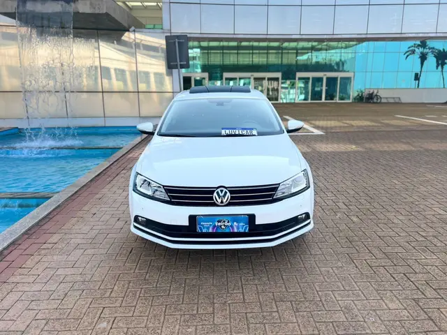 Carro Volkswagen Jetta 2016 2.0 TSI Highline DSG