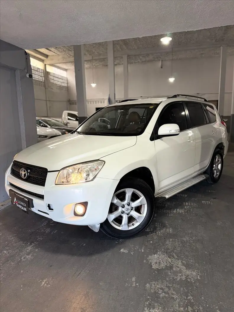 Toyota RAV4 4x2 2.4 16V (aut)