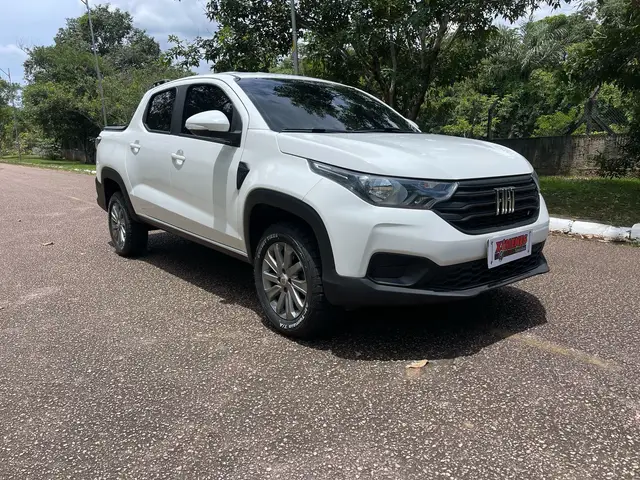 Carro Fiat Strada 2023 Freedom 1.3 CD (Flex)