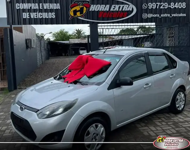 Carro Ford Fiesta Sedan 2014 SE 1.6 Rocam (Flex)