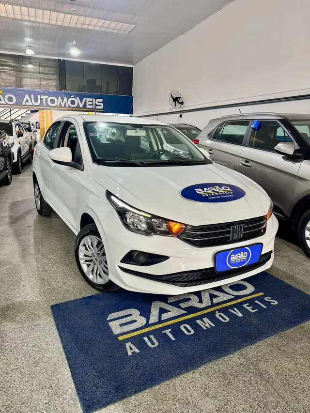Carro Fiat Cronos 2023 Drive 1.3 (Flex) MT