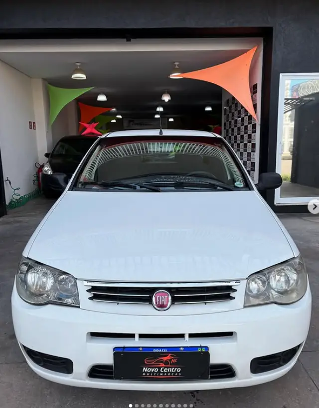 Carro Fiat Palio 2013 1.0 Cel. ECON./ITALIA F.Flex 8V 4p