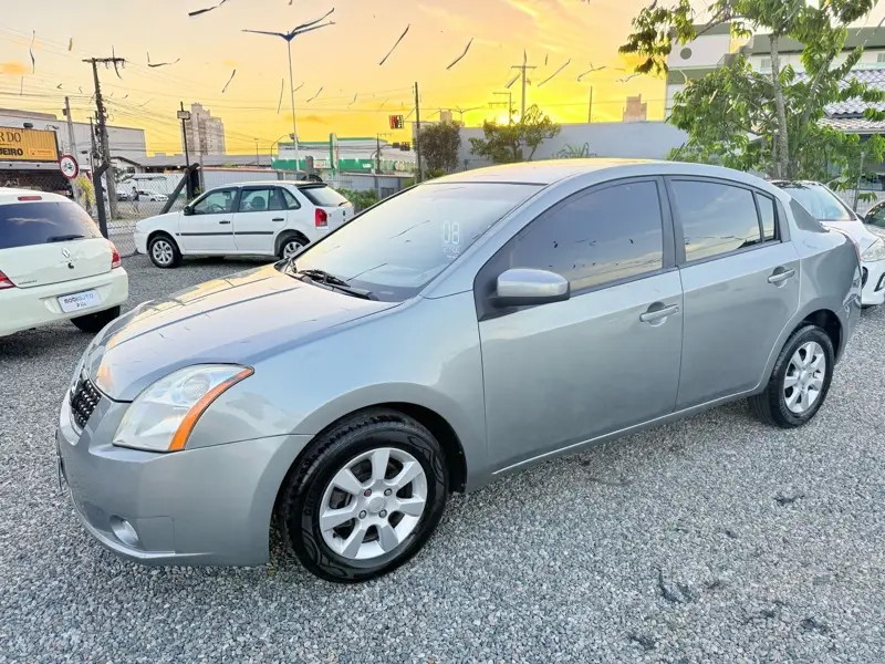 Nissan Sentra 2.0 16V (aut)