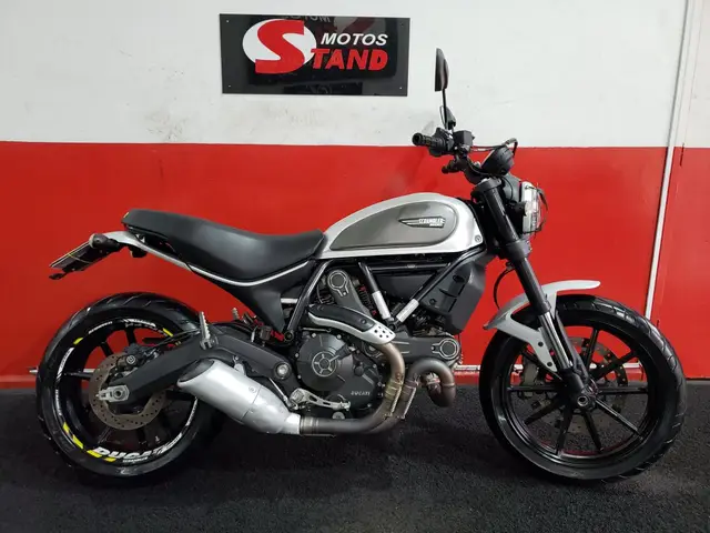 Carro Ducati Scrambler 2018 Icon