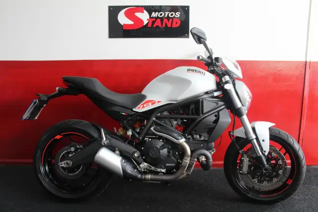 Carro Ducati Monster 2020 797