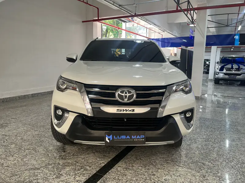 Toyota SW4 2.8 TDI SRX Diamond 7L 4x4 (Aut)