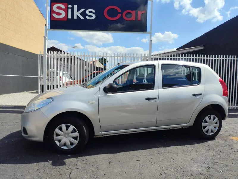 Renault Sandero Authentique 1.0 16V (flex)