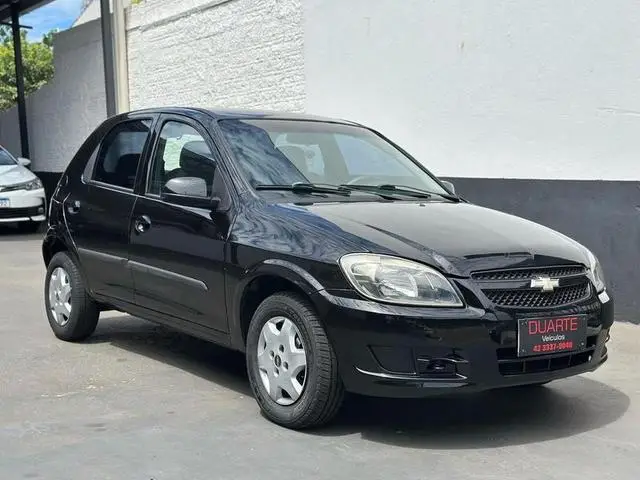 Carro Chevrolet Celta 2013 LS 1.0 (Flex) 4p