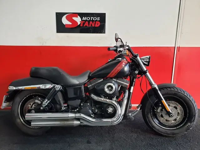 Carro Harley-Davidson Dyna 2014 Fat Bob