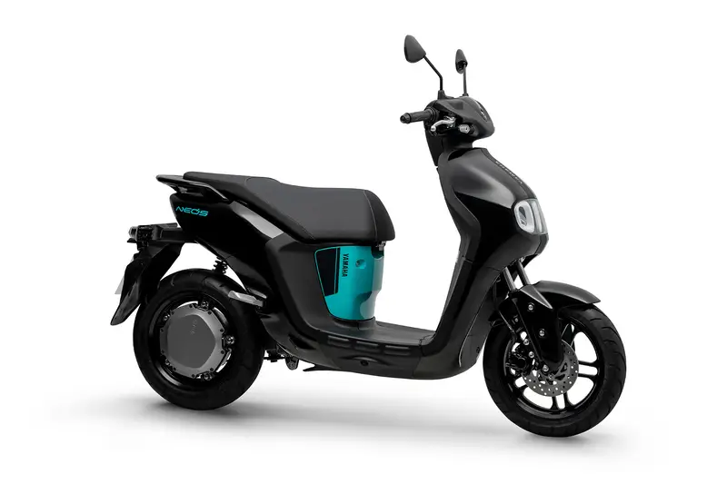 Yamaha Neo's Connected